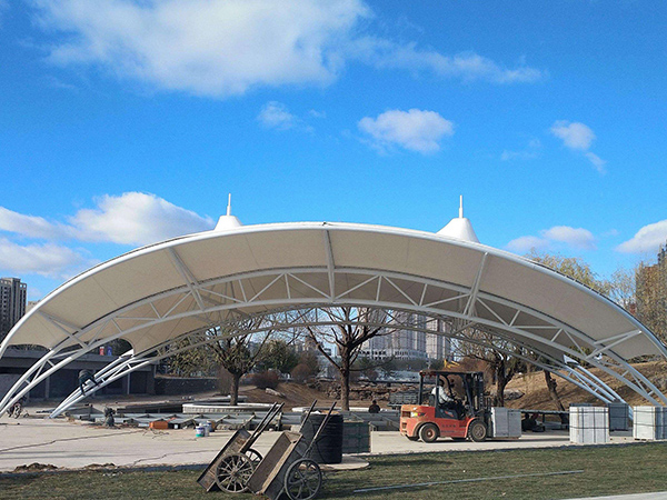 不負眾望!呼和浩特張拉膜已然成為第六種建筑材料